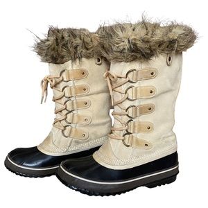 sorel joan of arctic tan/beige boots, women’s size 8